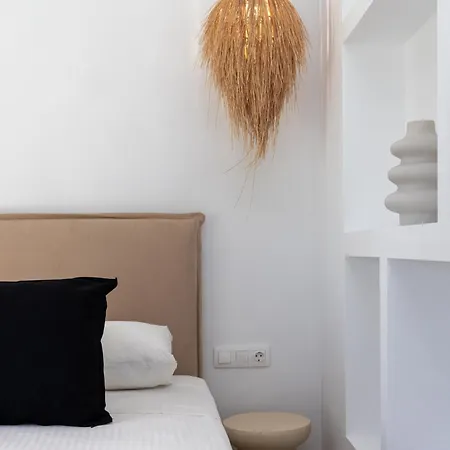 Alora Apartment