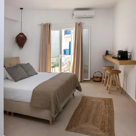 Alora Apartment