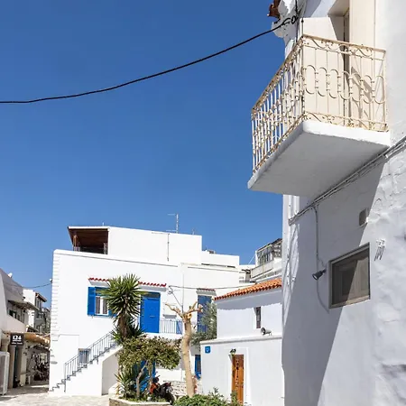 Alora Apartment
